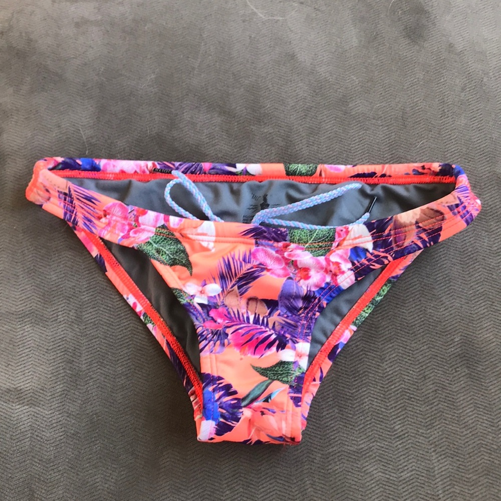 Jolyn Clothing bikini bottoms floral print cheeky